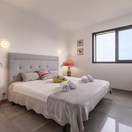 Lamas By Interhome *