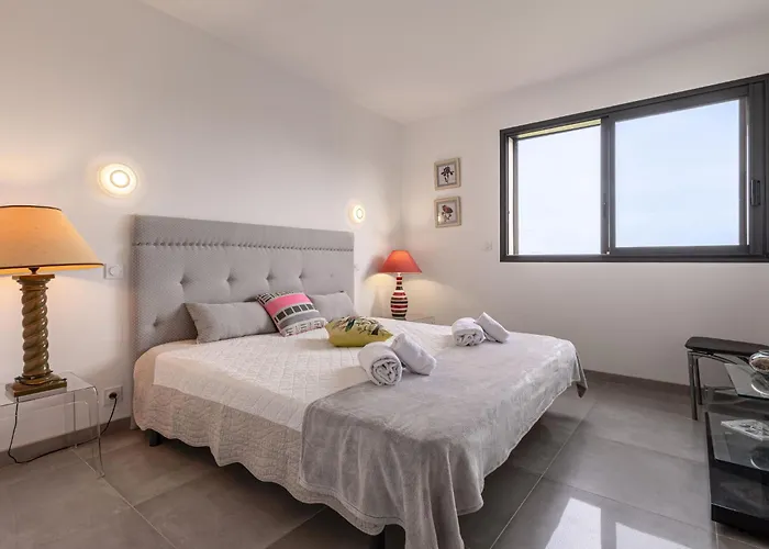 Lamas By Interhome *